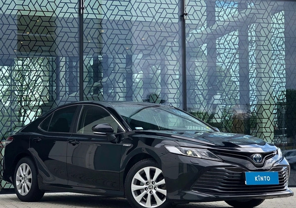 Toyota Camry cena 107900 przebieg: 97621, rok produkcji 2020 z Nowe Miasteczko małe 529